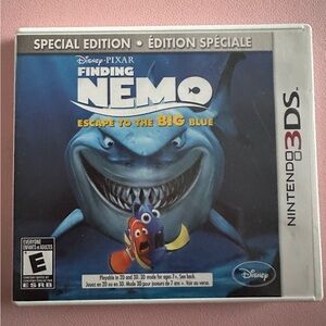 2/$35 Finding Nemo Nintendo 3DS Special Edition Bilingual Manuals